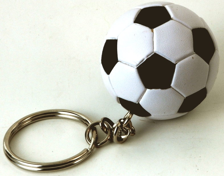 1 3D Metallring Schlüsselanhänger Keyfob Kühler Fußball-Schuh-reizender Keyri BC 
